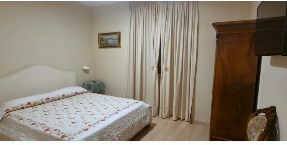נאפולי Toledo'S Rambla Casa Vacanze מראה חיצוני תמונה